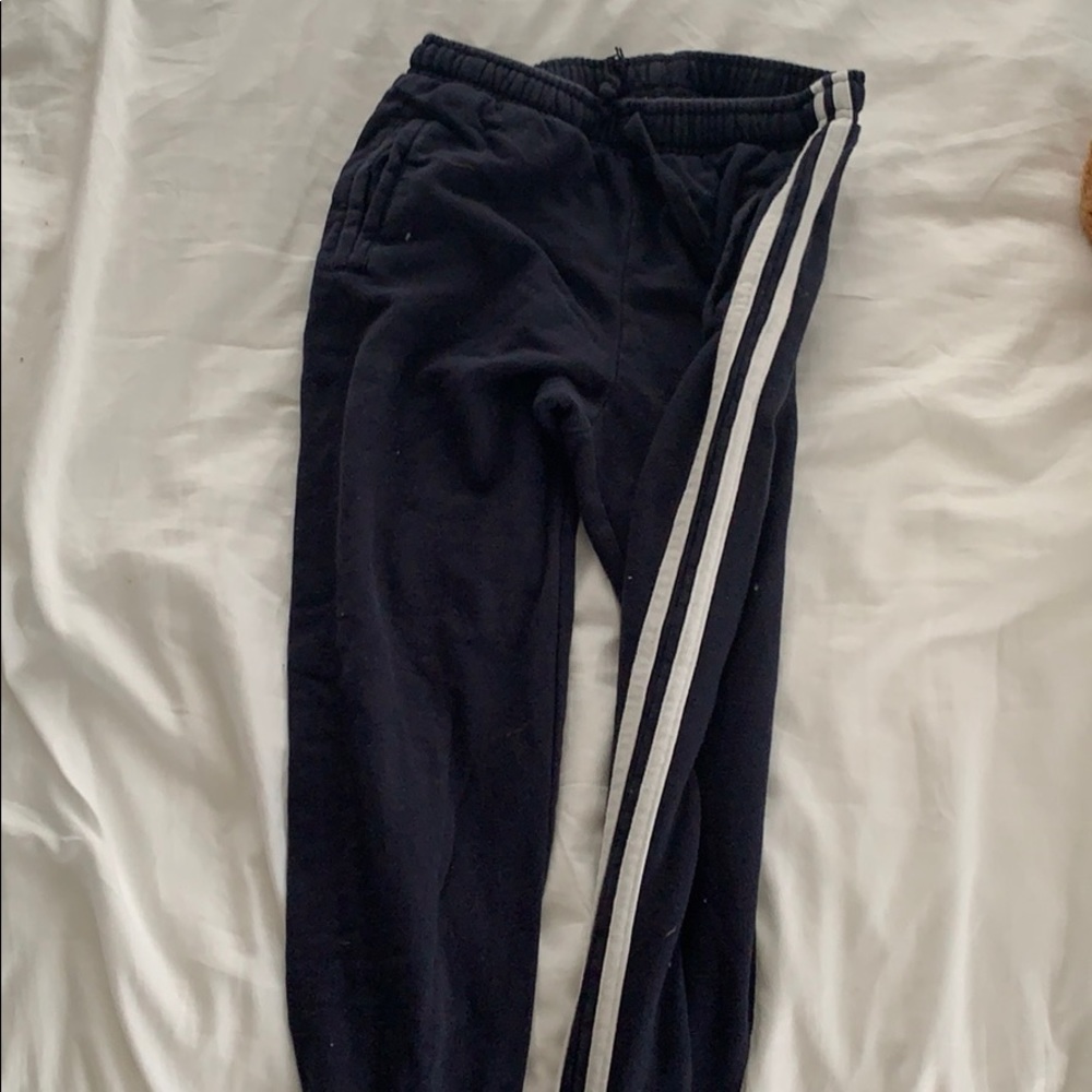 BRANDY MELVILLE SWEATPANTS